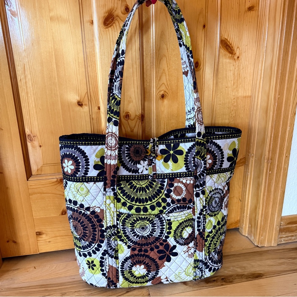 Vera Bradley Cocoa Moss Ex-Large Tote Bag Excellent